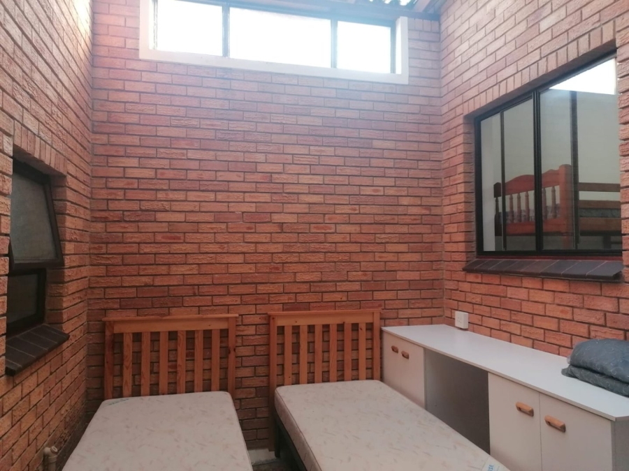 To Let 3 Bedroom Property for Rent in Linkside Western Cape